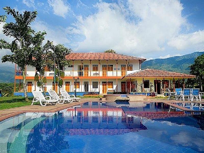 Finca Hotel La Rivera Calarcá Exterior photo